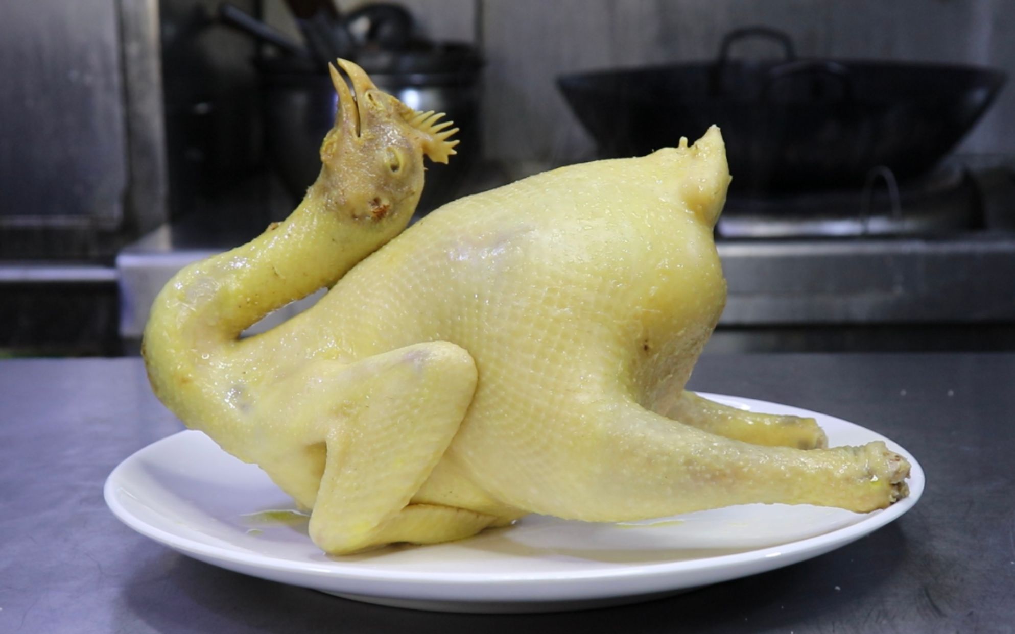 大厨分享一道经典特色菜广式白切鸡做法传统味道正宗,收藏吧