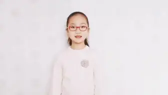天津联艺艺术培训学校  李思彤  《致敬白衣天使》