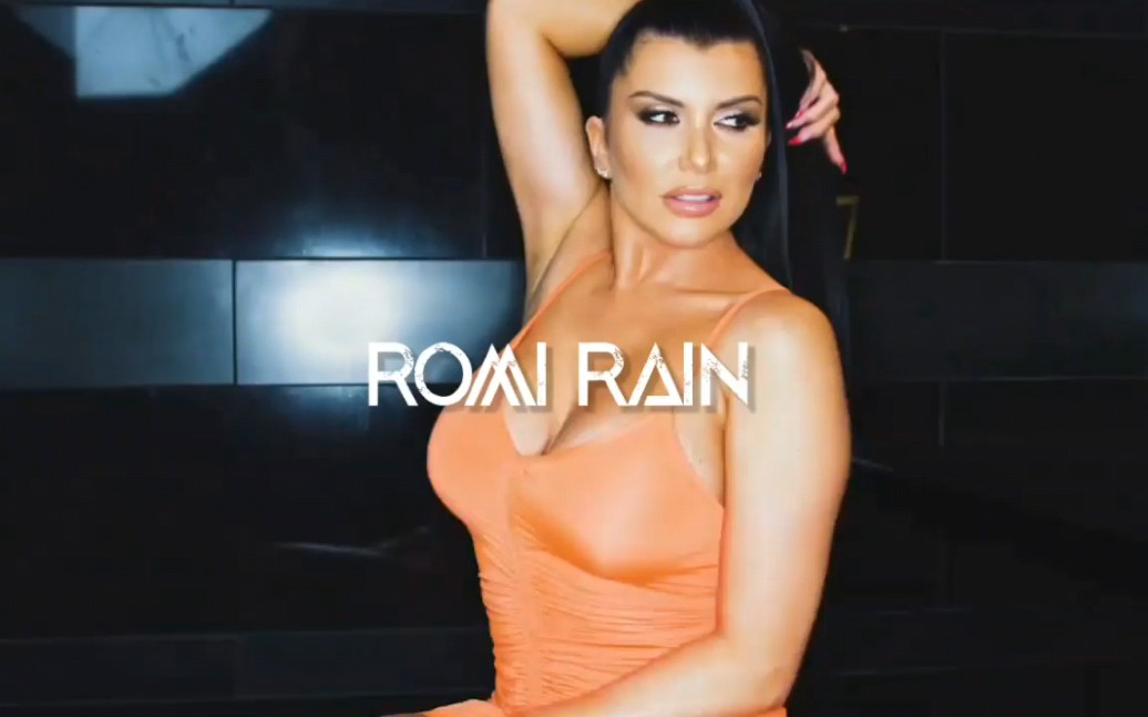 [图]狂野的小猫 romi rain