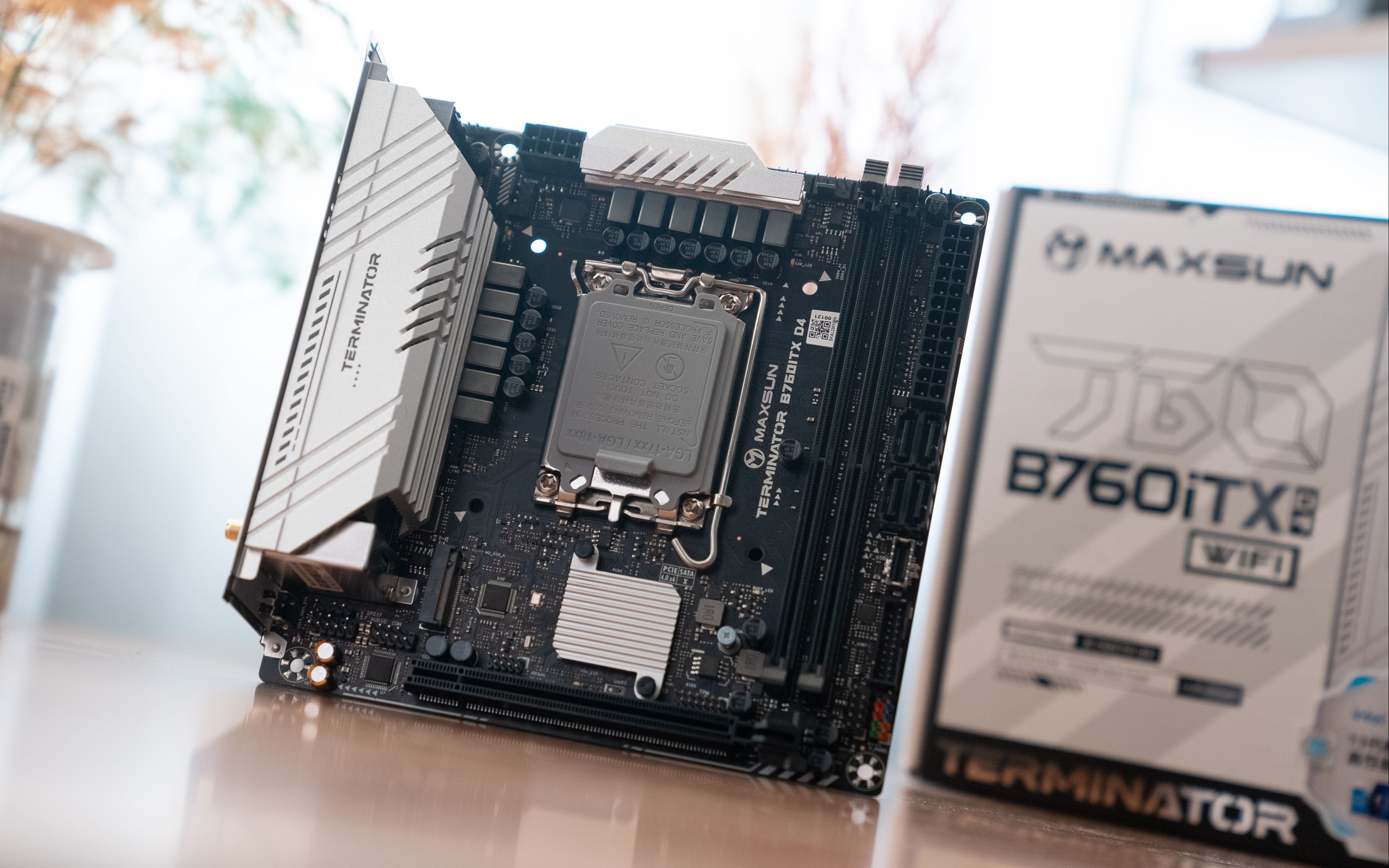 【itxlab】性价比之选 硬上13700k?铭瑄b760i终结者开箱及功能测试