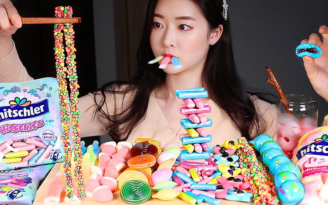 fume吃播9种糖果盛宴珠珠糖地球夹心软糖汽水糖水果软糖卷卷糖积木糖