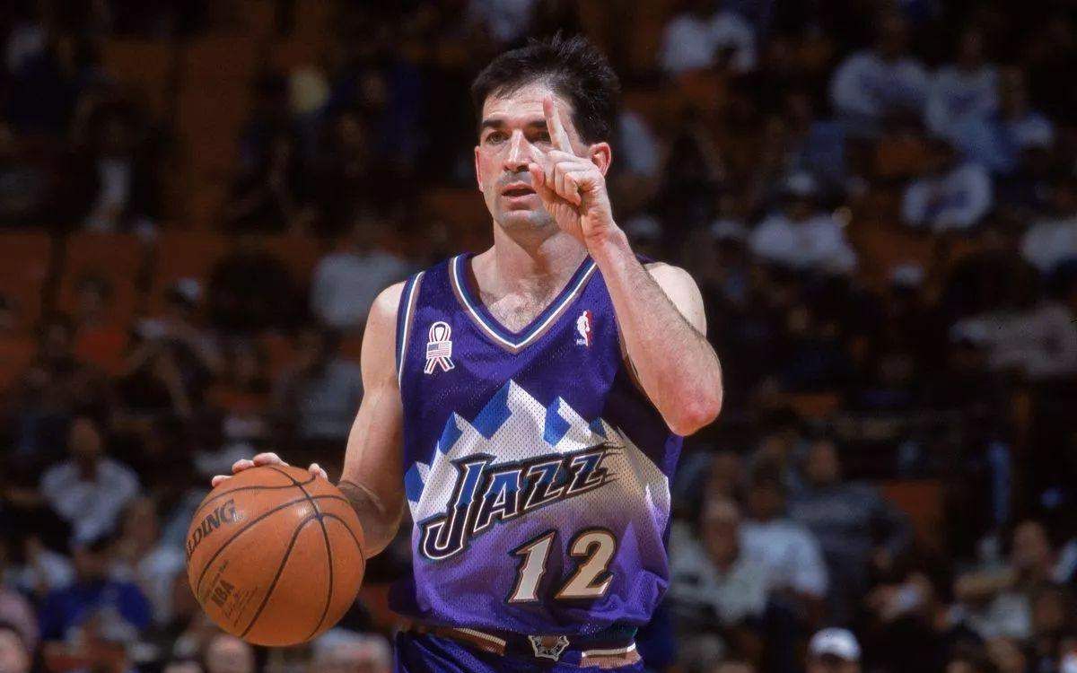 nba2kol2菜z卖掉麦肯带着历史助攻王斯托克顿卷土重来历史大保鉴