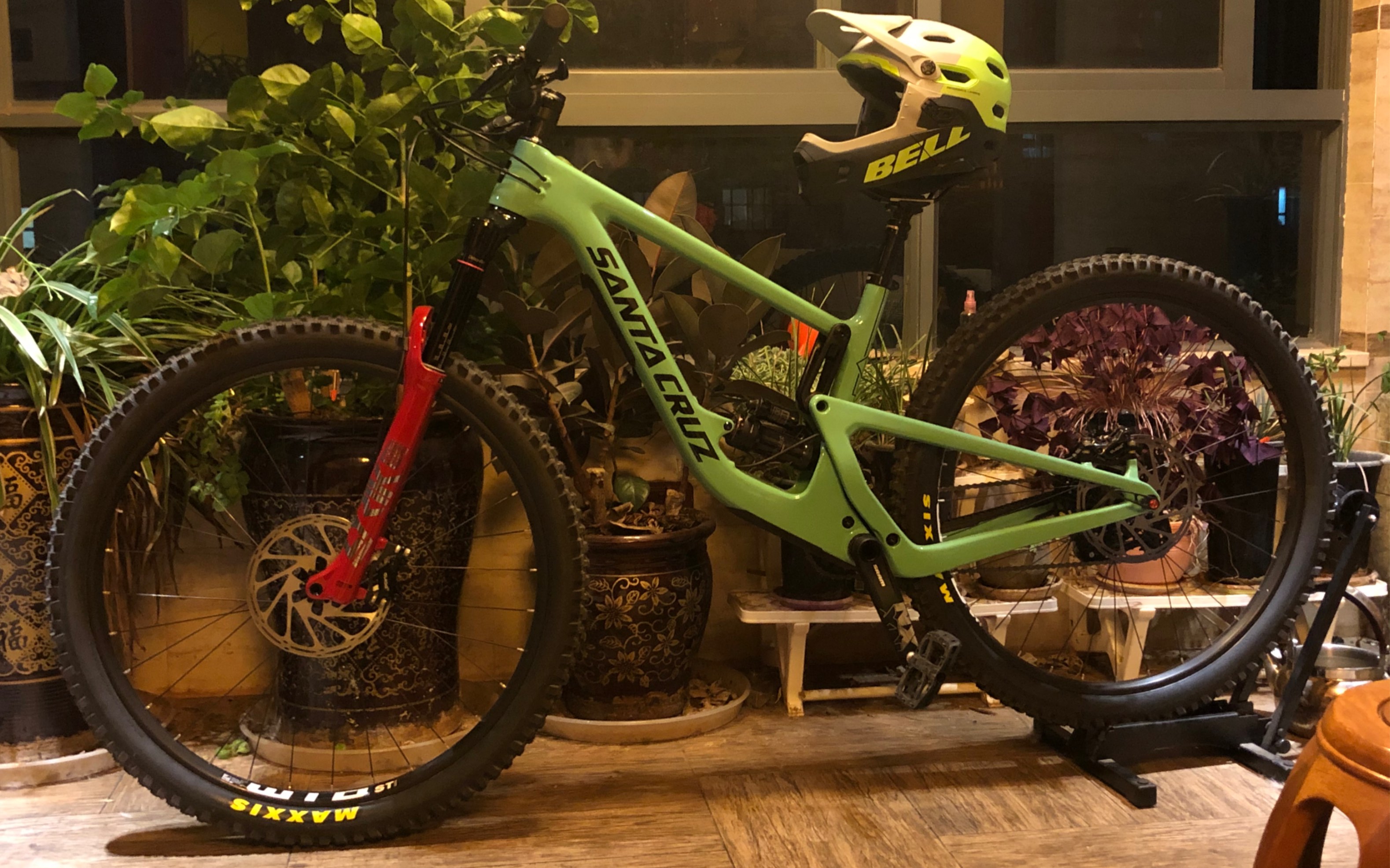 带你们观赏up主第一辆软尾车_哔哩哔哩 (゜-゜)つロ 干杯~-bilibili