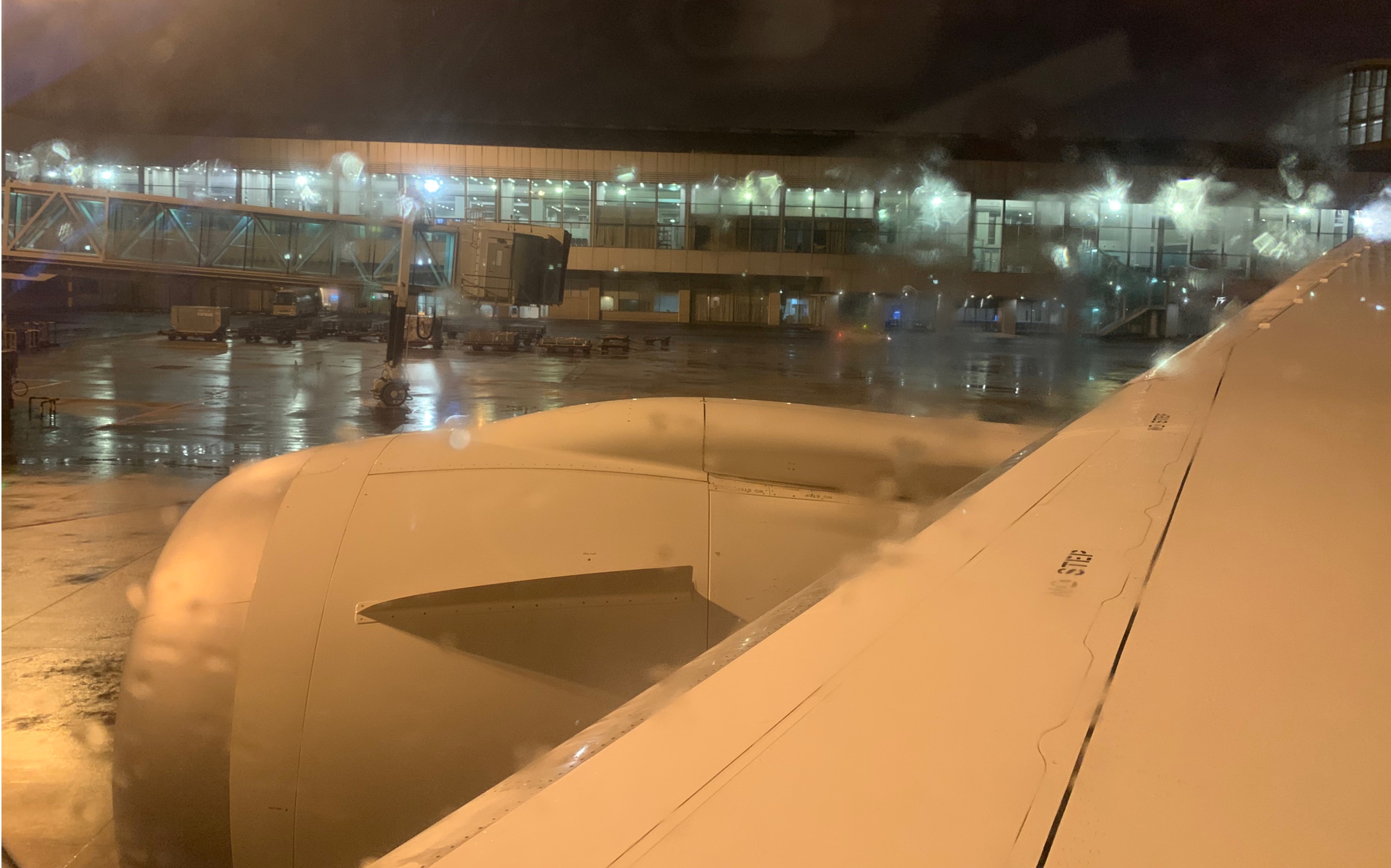 阿提哈德航空 787-9 成都雙流機場夜間起飛