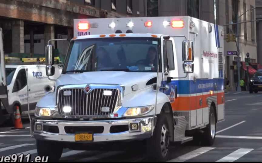 纽约市医疗部门移动中风治疗救护车