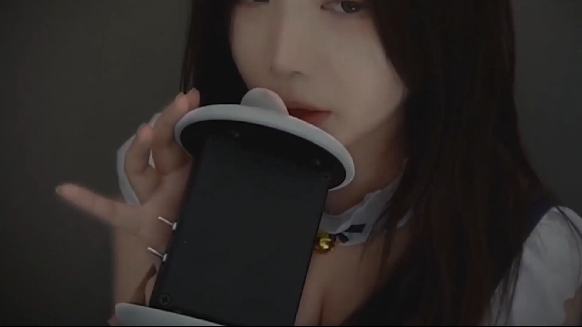 [图]【yoonying】（会员视频）专业设备沉浸式无人声舔耳ASMR  ！！！