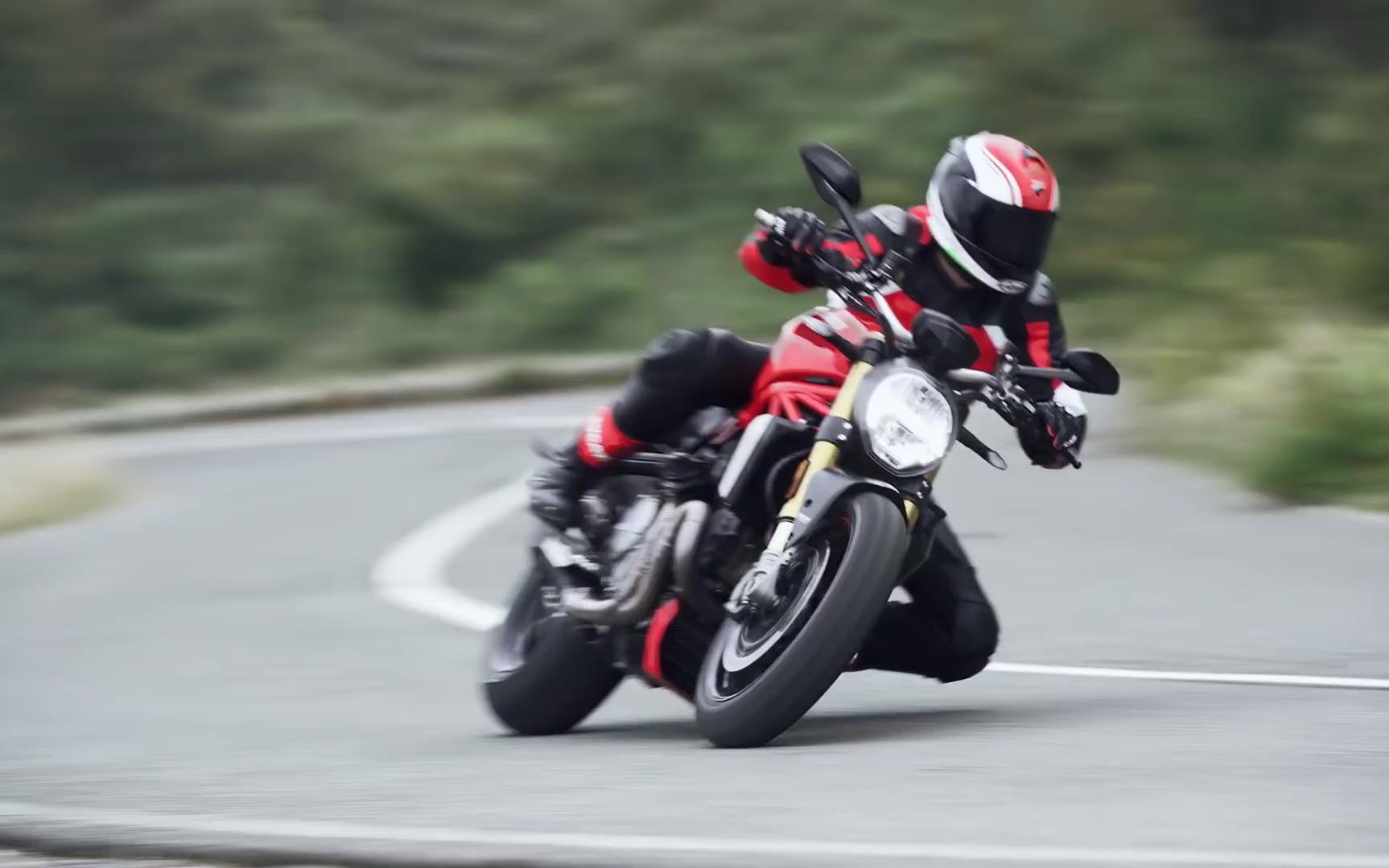 杜卡迪monster1200betterfastermonster