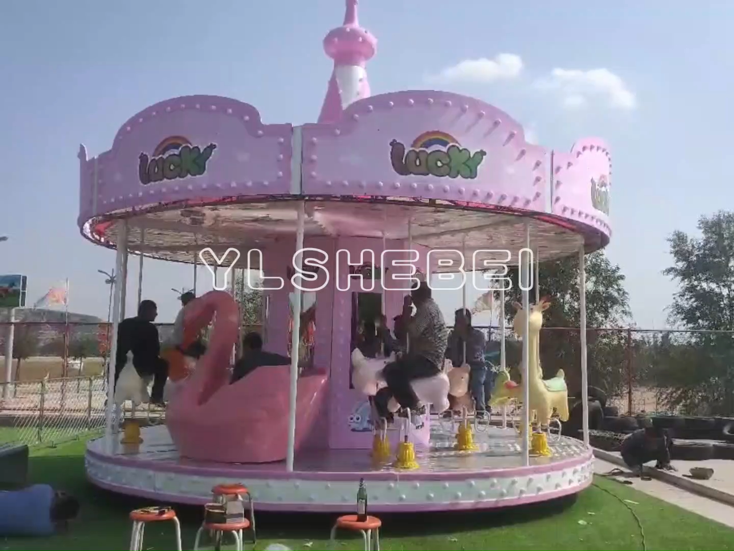 儿童游乐设备 新款16座转马游艺设施 游乐园经典游玩项目
