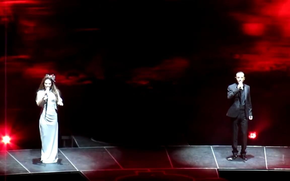 [图]【高清饭拍】Sarah Brightman with Erkan Aki - The Phantom Of The Opera at Honda Center