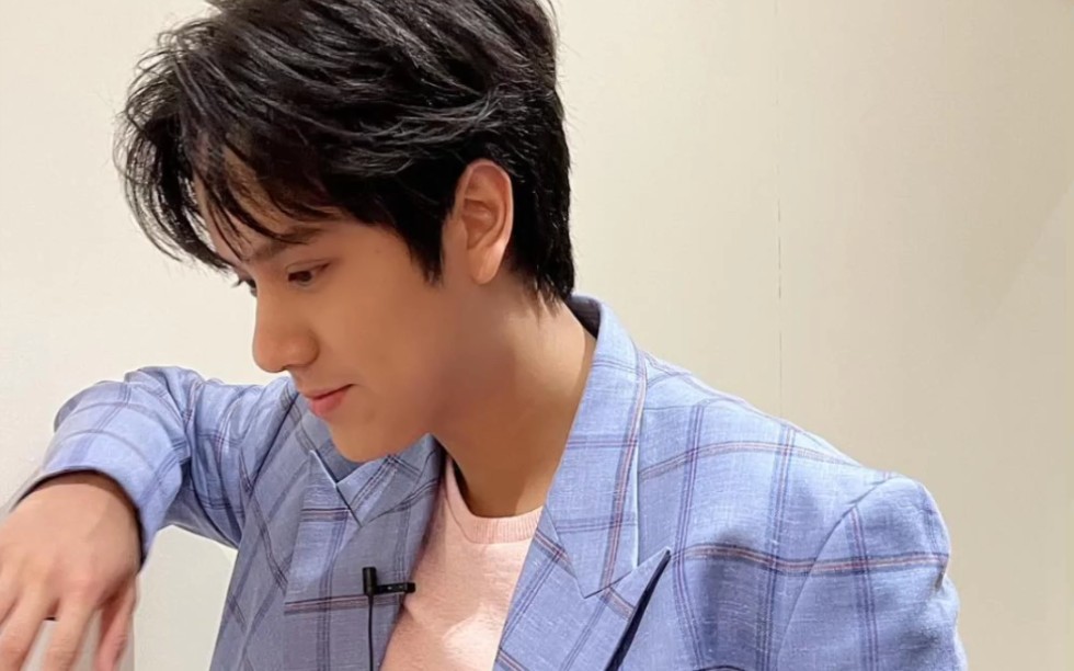 【nanon南农/黄乐荣】一个人时的南农,真的不一样哦(776377)