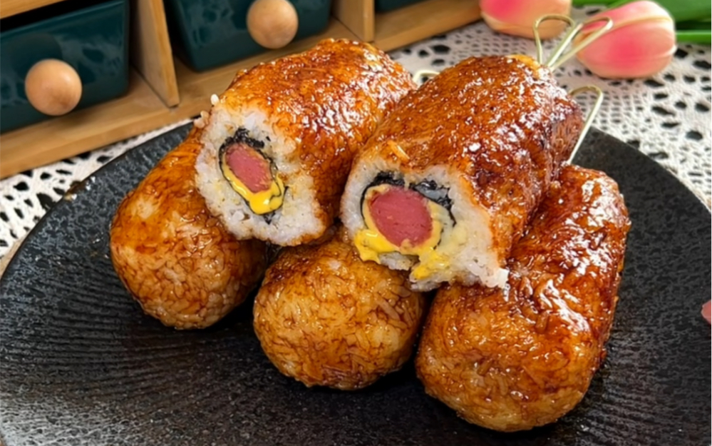 姐妹们芝士热狗饭团真的很好吃,赶紧做起来