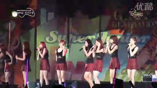 [图]FANCAM SMTown上海站 少女时代 哈哈哈颂 100911