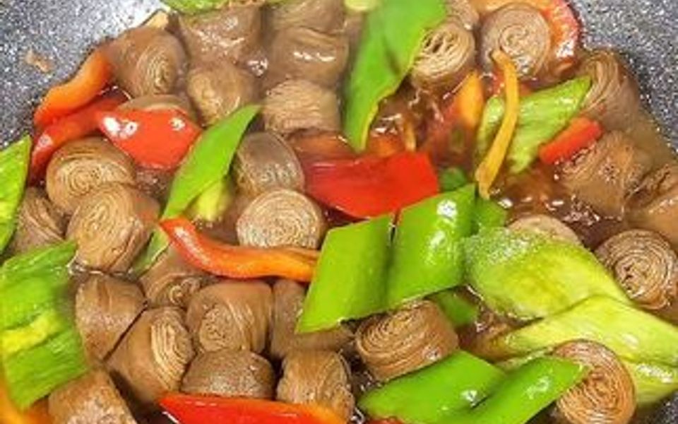 套肠不但可以直接吃,还可以炒着吃更香_哔哩哔哩_bilibili