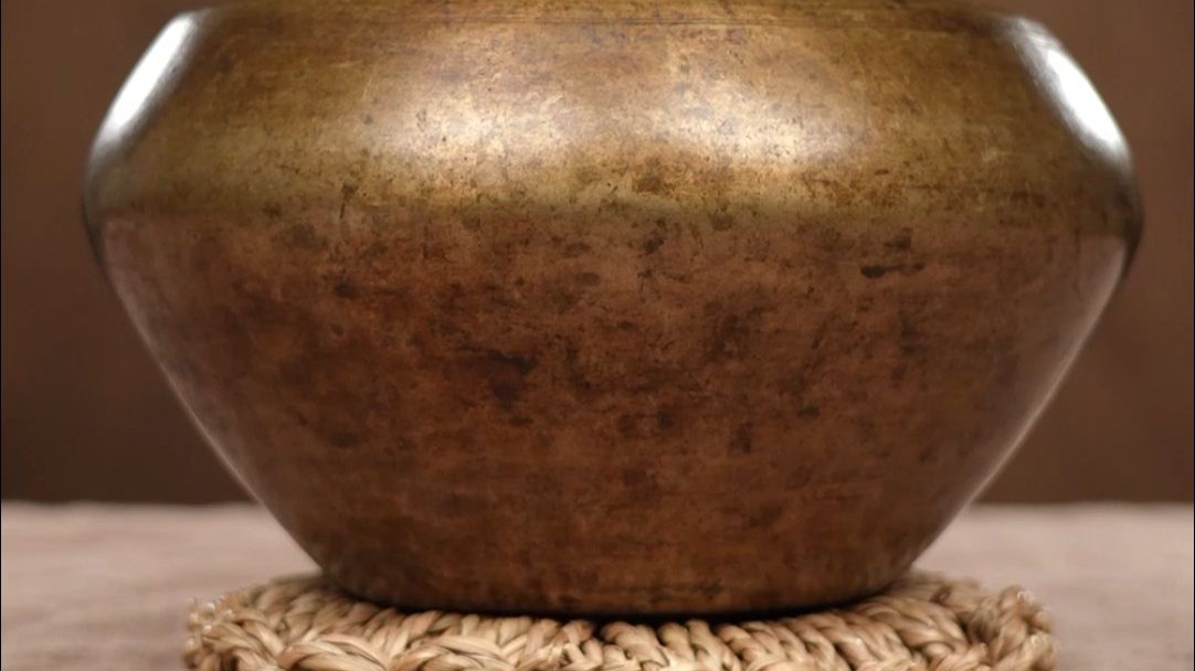 颂钵欣赏 古董佛钵