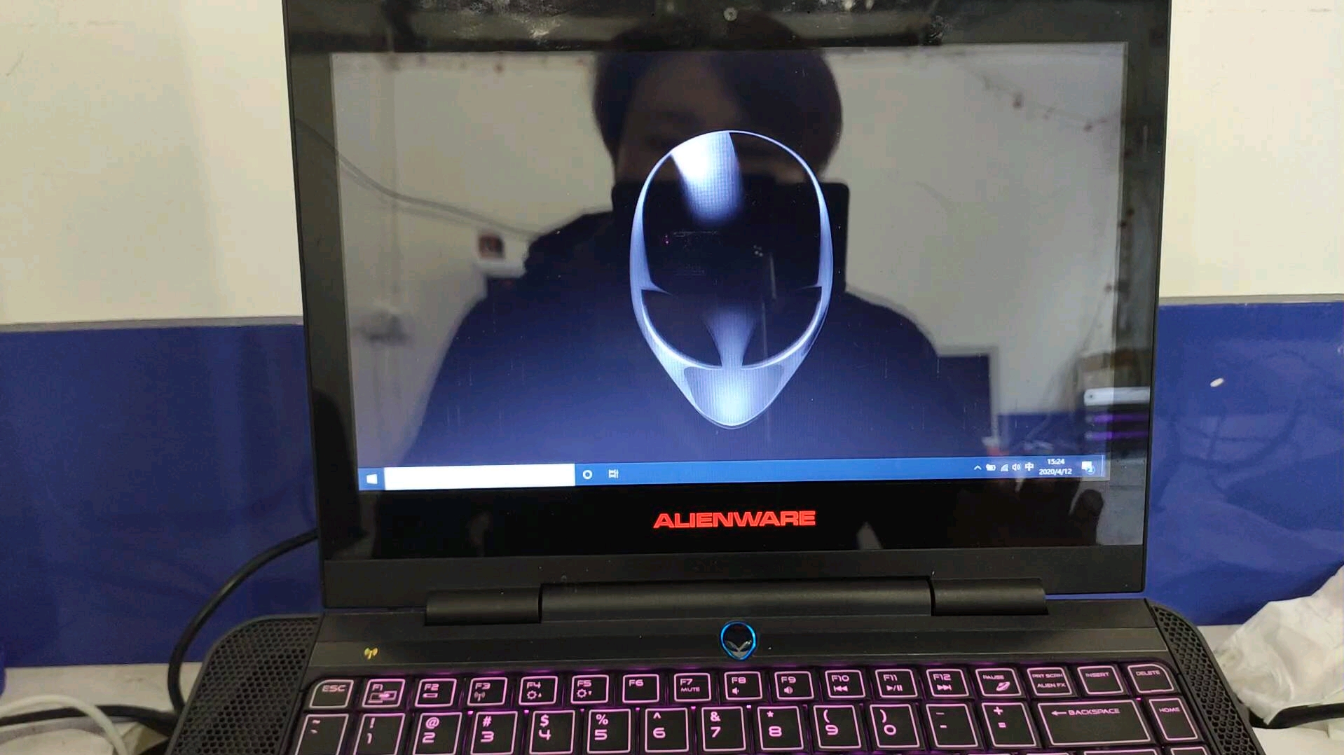 1500买的笔记本性能如何  (外星人m11xr2)玩玩小游戏还行,但是性能还