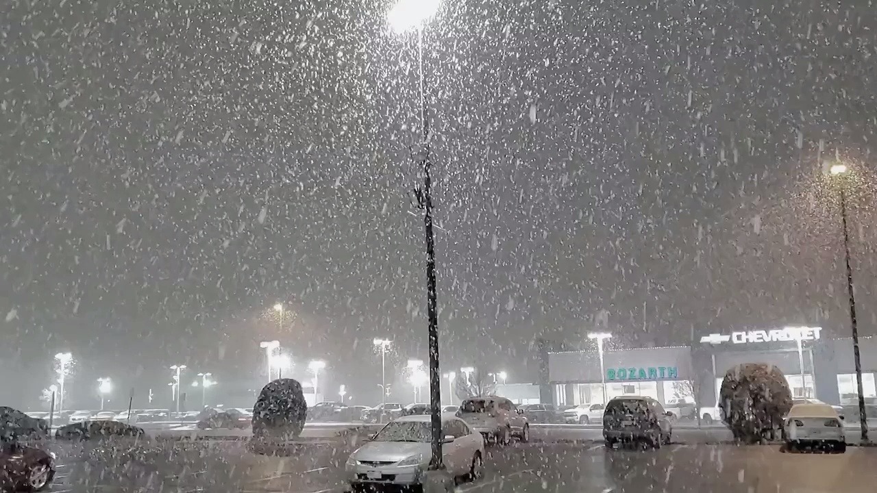 [图]“雪霜吹满头 也算共白首”