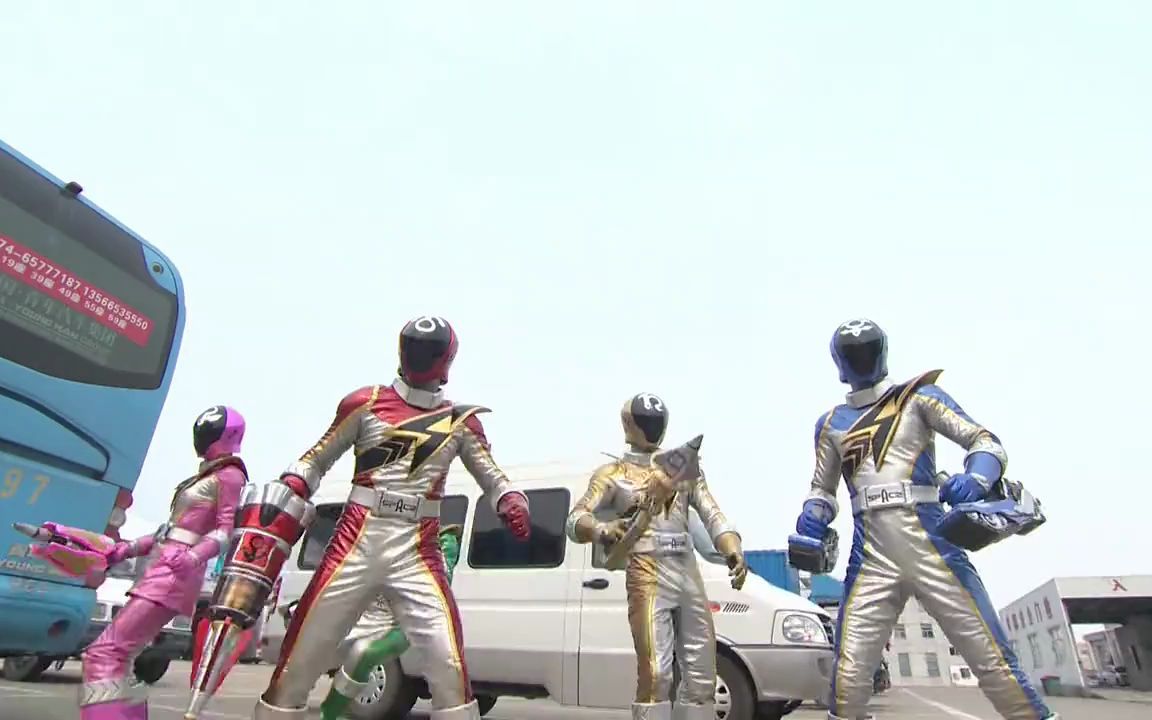 巨神战击队2战击队五合一空间星能烈炮击就能炸掉两个功夫巴嘎