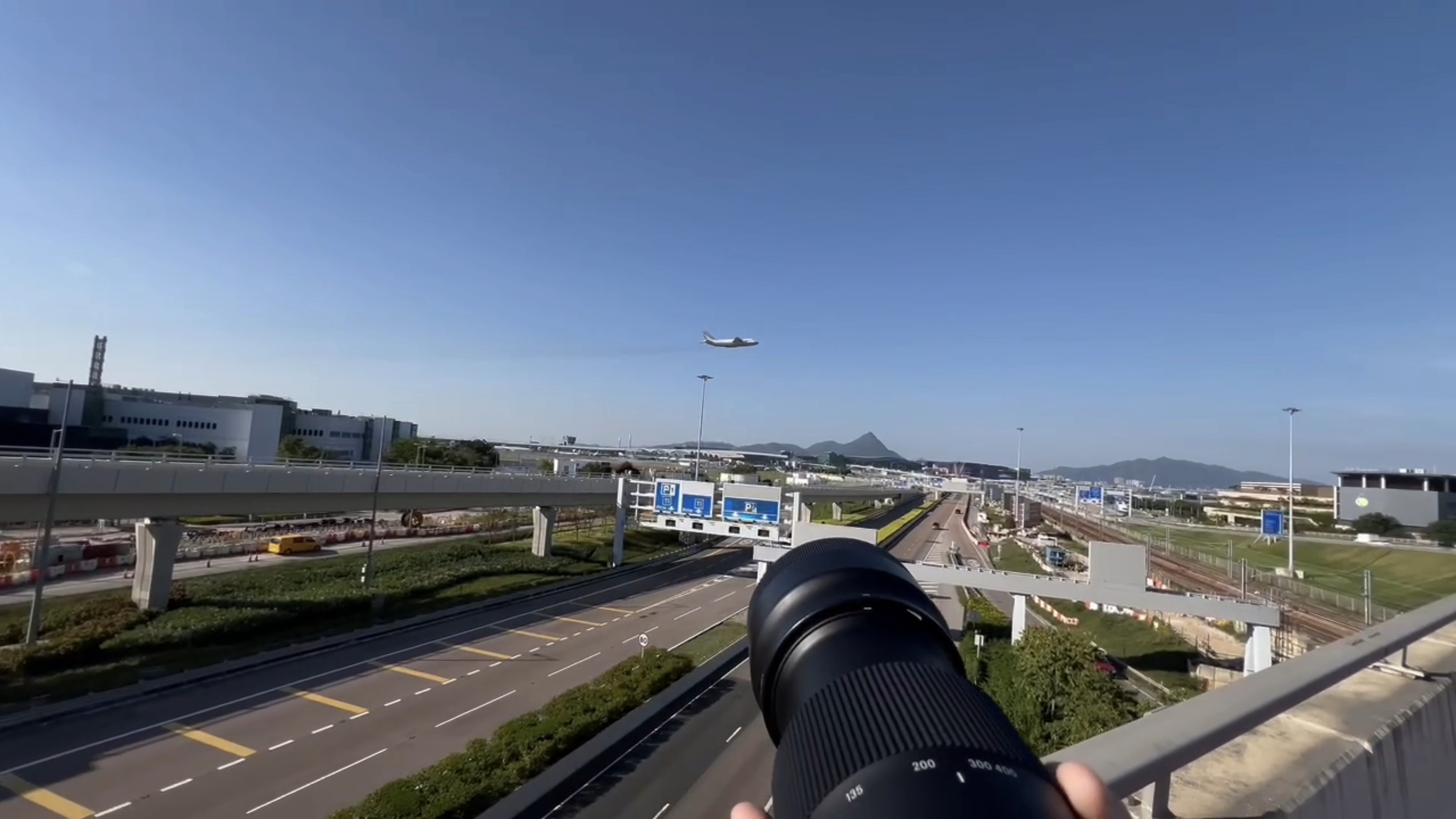 安东诺夫货运航空an-124-100m暴力拉升香港国际机场!
