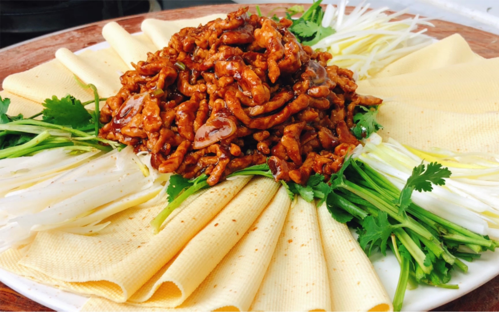 京酱肉丝!饭店必点菜!专业厨师教你做,学会省钱在加品尝!