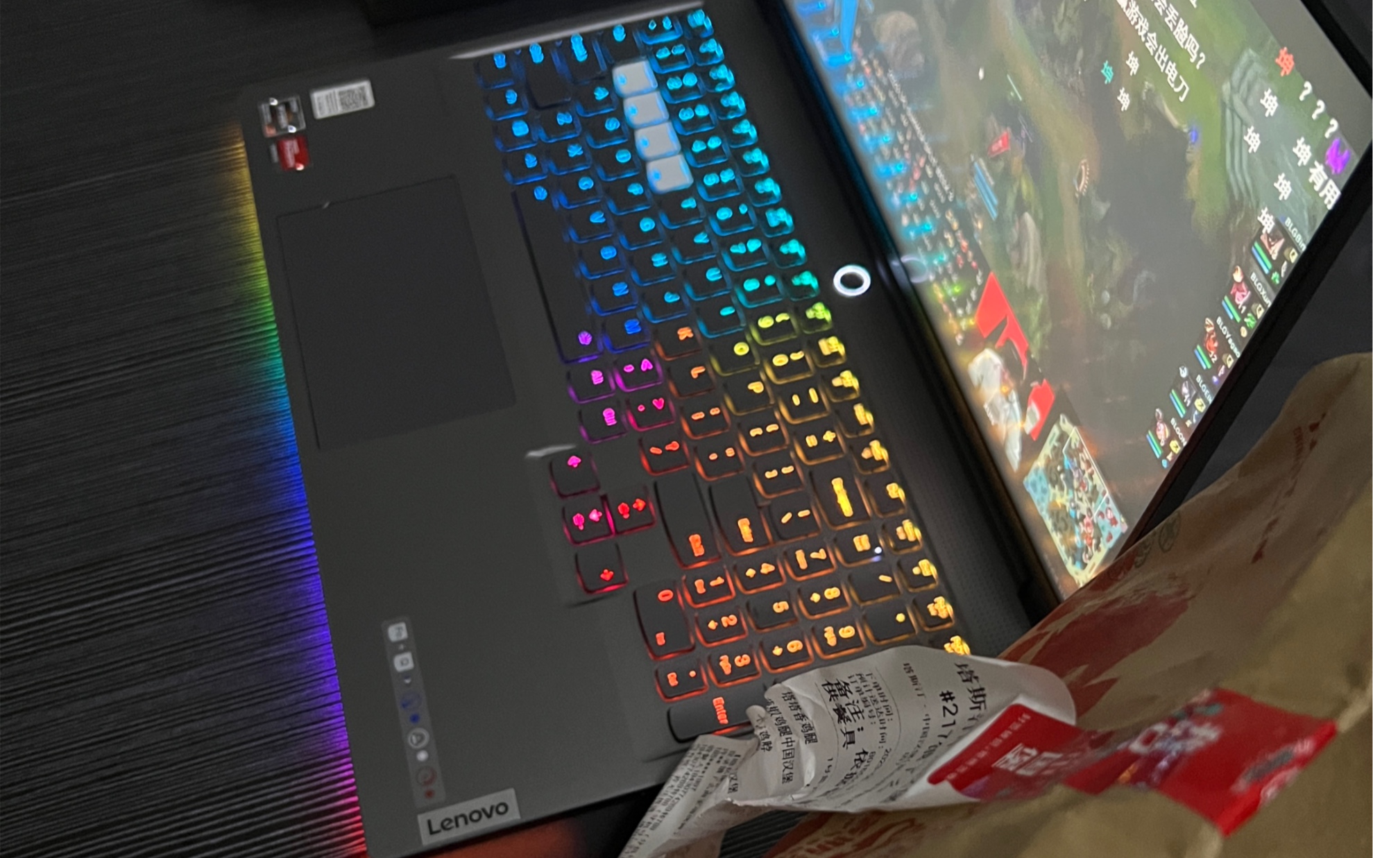 联想拯救者r9000k拆机加装幻隐2t固态