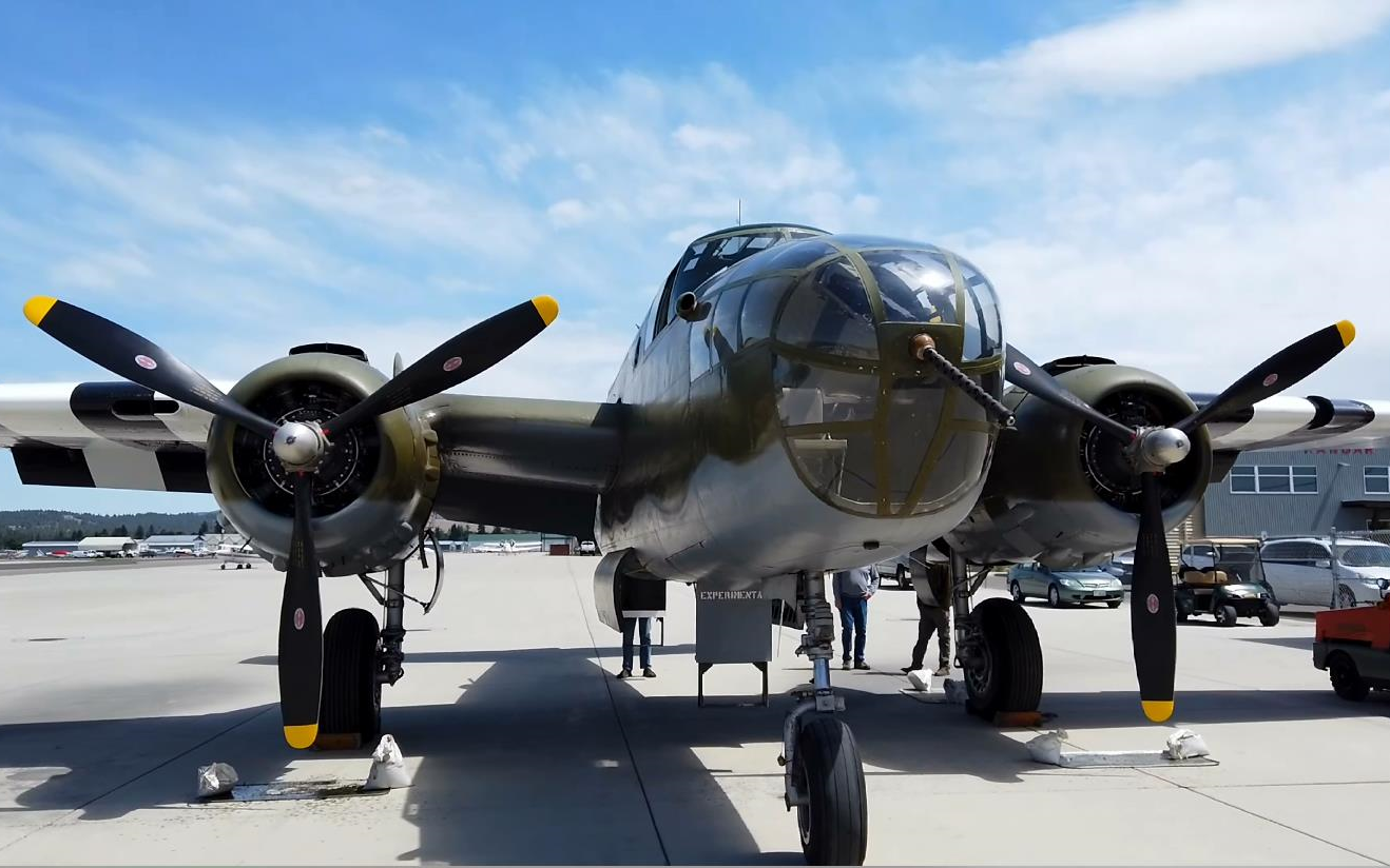 【4k内外拍摄】斯波坎历史飞行基金会 - b-25"米切尔"中型轰炸机(2022