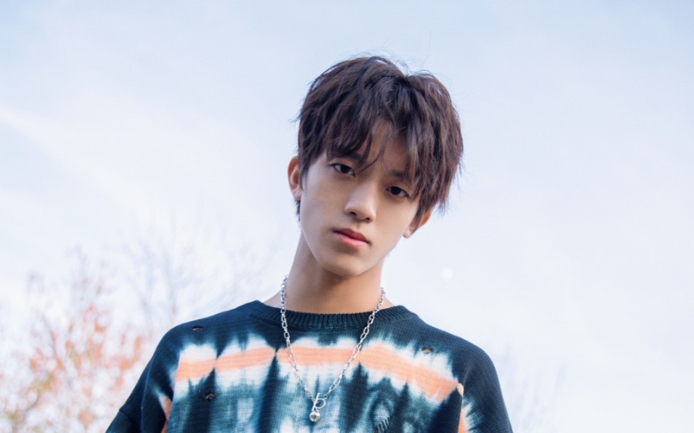 青3dbq孙亦航哭也太搞笑了