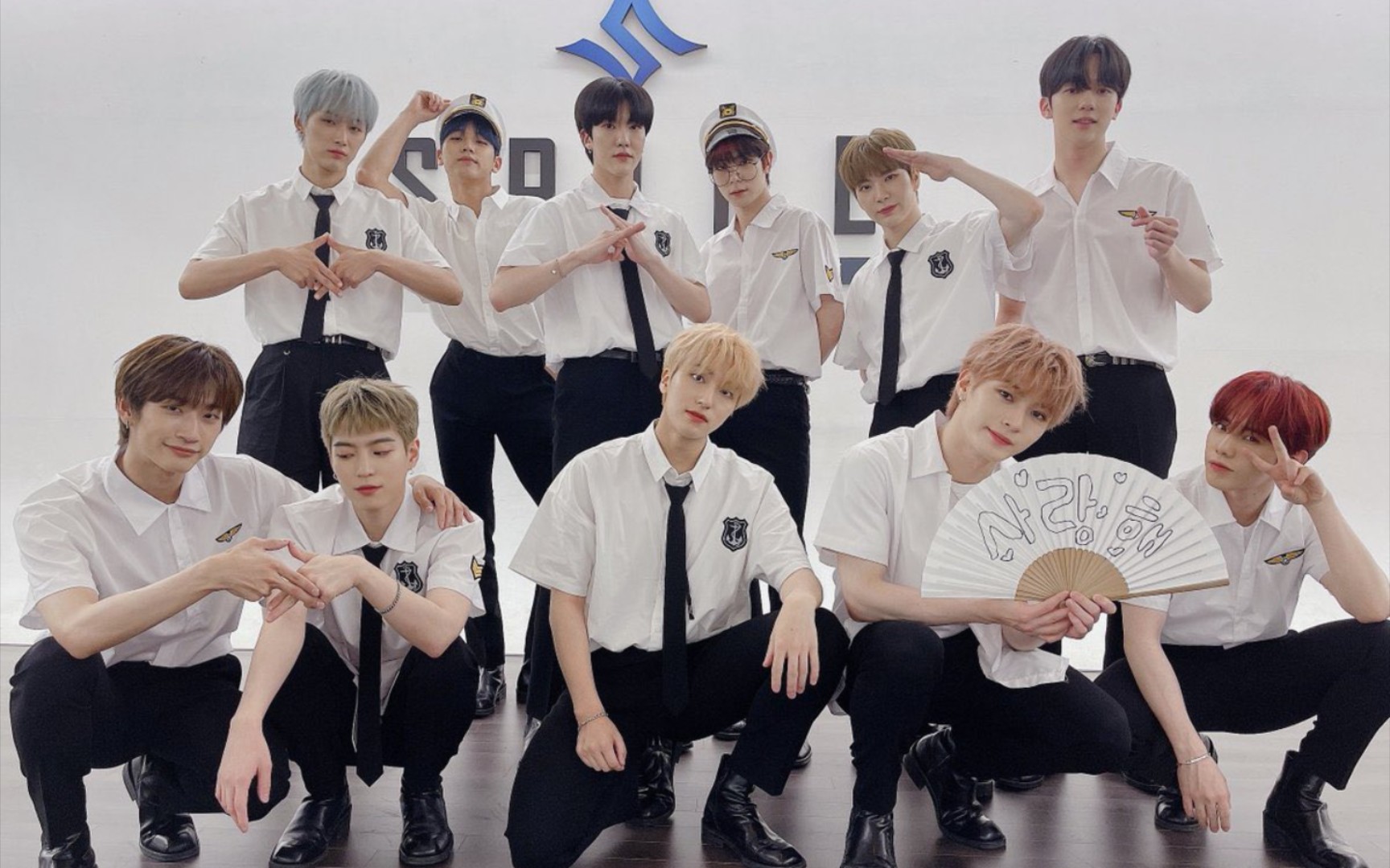 【申艺灿金宰汉/omegax】弟弟们都好棒啊唱歌接力好好听,wuli勇敢少年