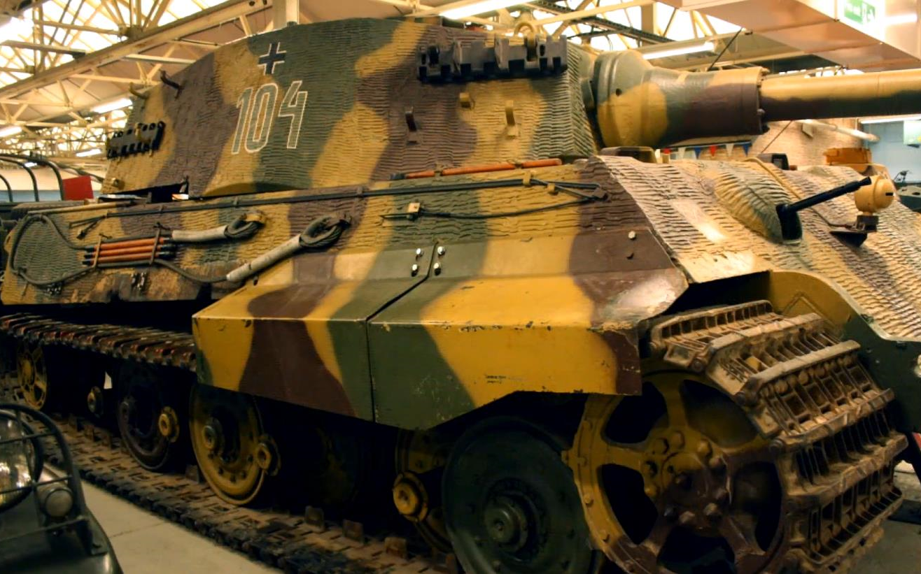 博文顿坦克博物馆第501重装甲营104号虎王亨舍尔炮塔防磁涂层20171