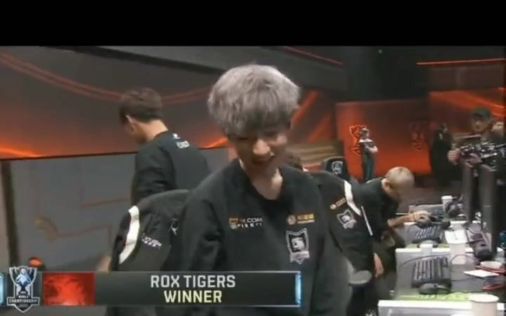 S6赛季 桀骜不驯的五个人 ROX tiger