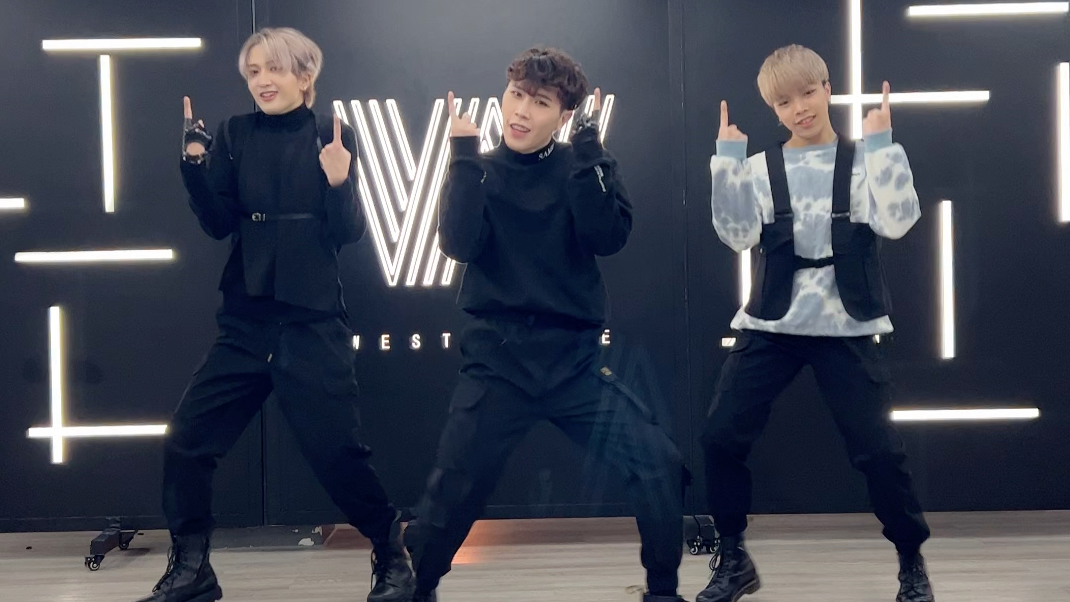 活动作品boyzonegotthebeatstepback舞蹈挑战