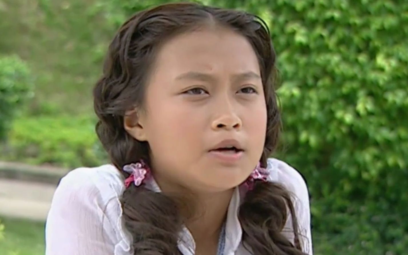 【巴啦啦小魔仙】美琪美雪听了老奶奶的故事决定使用魔帮助她!