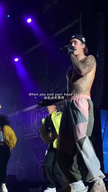 比伯完美演绎了从小奶狗变成小狼狗