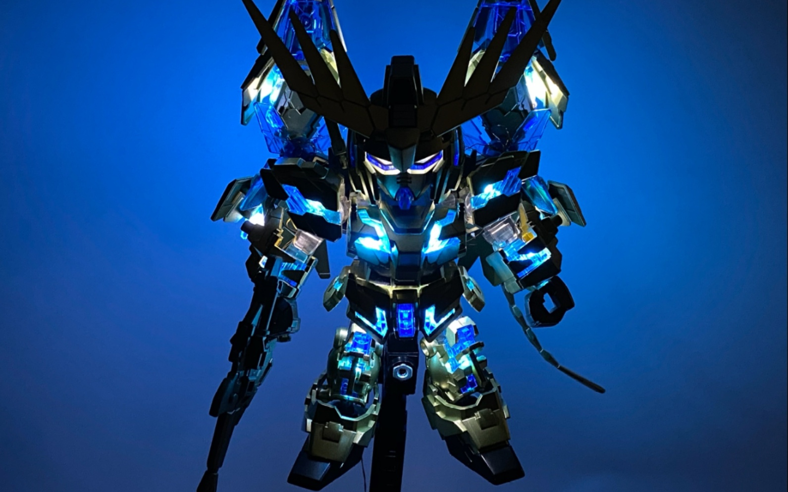 sd菲尼克斯加灯改造独角兽3号机入门级加灯最好的选择