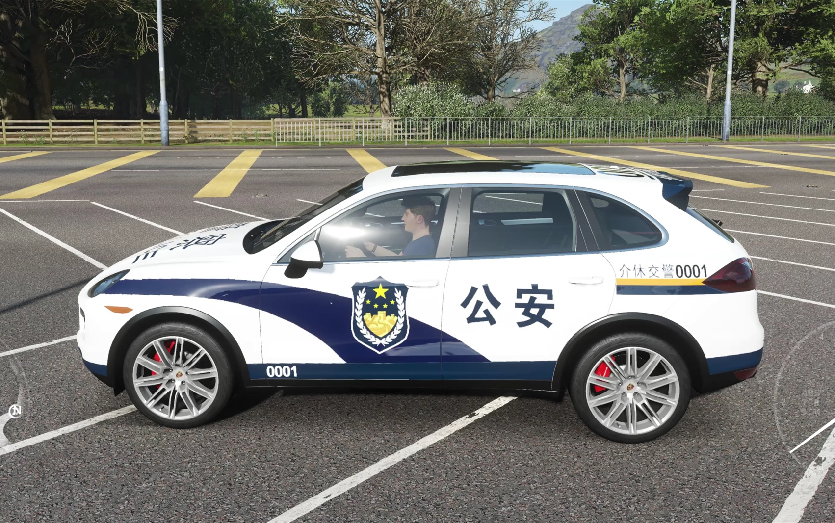 地平线4:开保时捷卡宴turbo警车跑高速