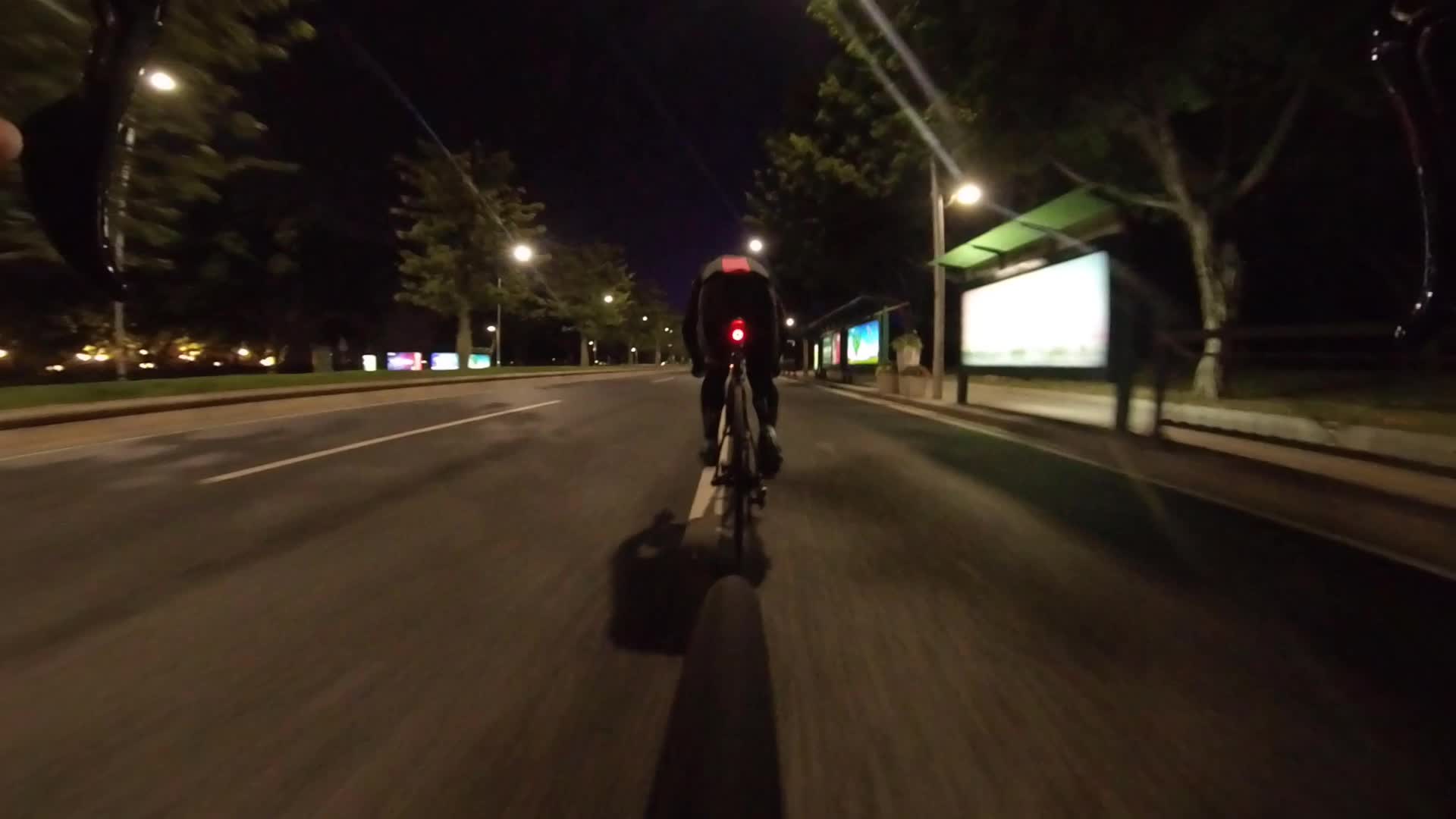 insta 360 one x 晚上夜间低光公路车骑行效果超越gopro sony x3000