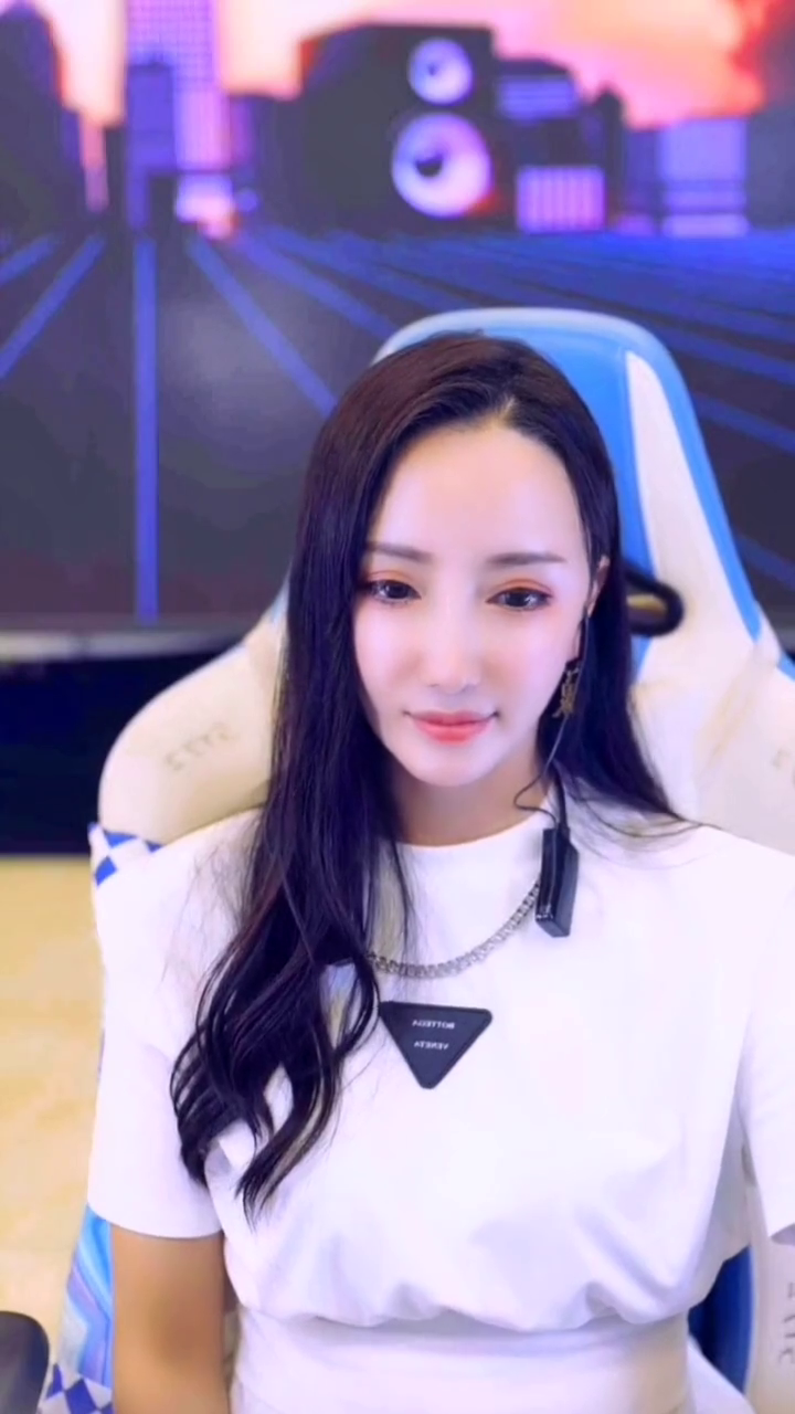 文静翻唱我是你的格桑花本山传媒文静才艺主播感谢一路陪伴一路支