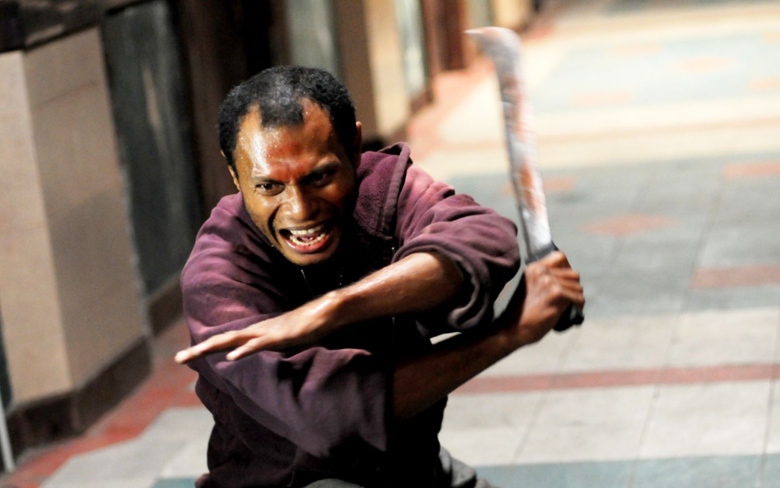 高分火爆动作片,比《拳霸》还精彩,顶级特警大战黑道大哥!