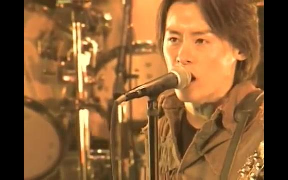 河村隆一《ジュリア》（2001觉醒live）_哔哩哔哩_bilibili