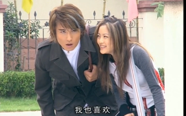 双响炮英姿刘怡君cut