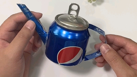 喝完的可乐不要丢,一起来做个手工吧!