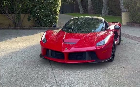 318_全电模式下的敞篷拉法有点慢啊?#法拉利#拉法#电瓶车#辣鸡