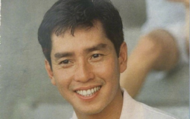 爱在深秋 日语 中文 韩语 谭咏麟 赵容弼 谷村新司