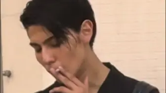 臭小子你少抽点吧……
