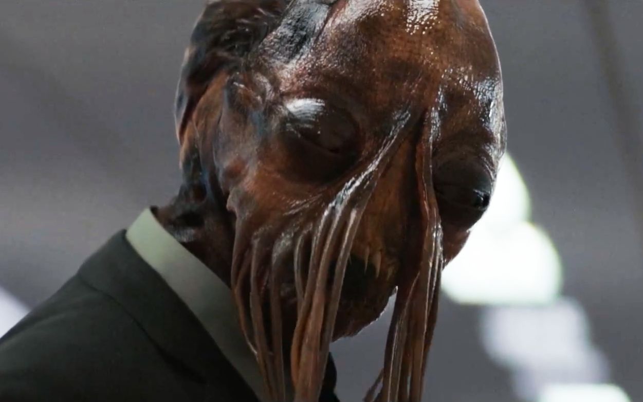 触须怪物来到地球后,伪装成人类的模样,在地球吃起了"自助餐"