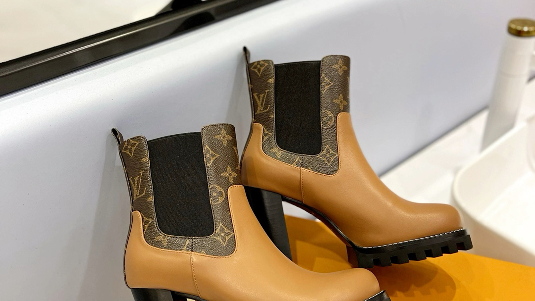 louis vuitt on 路易威登 女靴