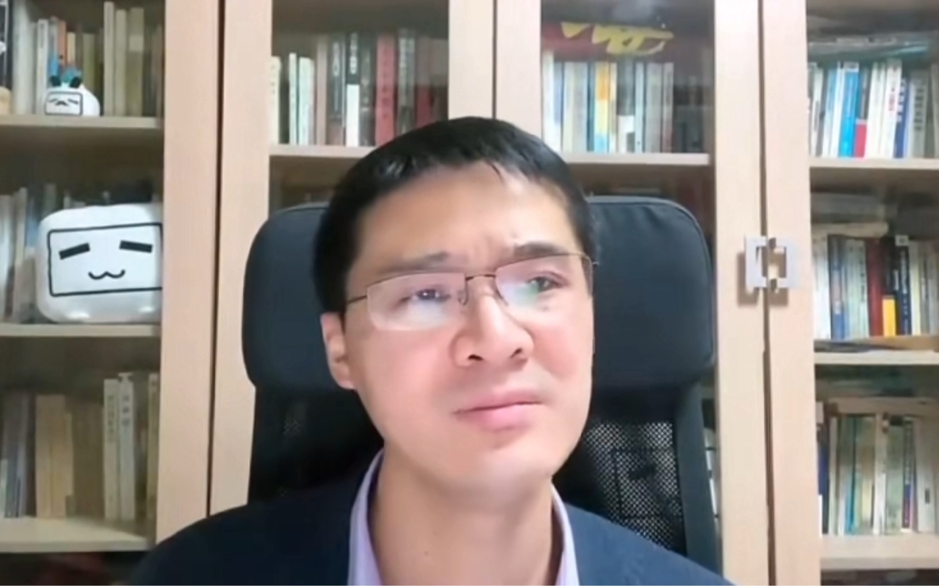“短暂的幸福过后会产生戒断反应，透支的快乐需要无数倍的失落感来偿还”-罗老师哲学人生-罗老师哲学人生-哔哩哔哩视频