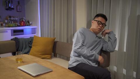 21 09 01 裏側 シソンヌ長谷川の芸人ファッションチェック 4 有吉の壁 哔哩哔哩 Bilibili