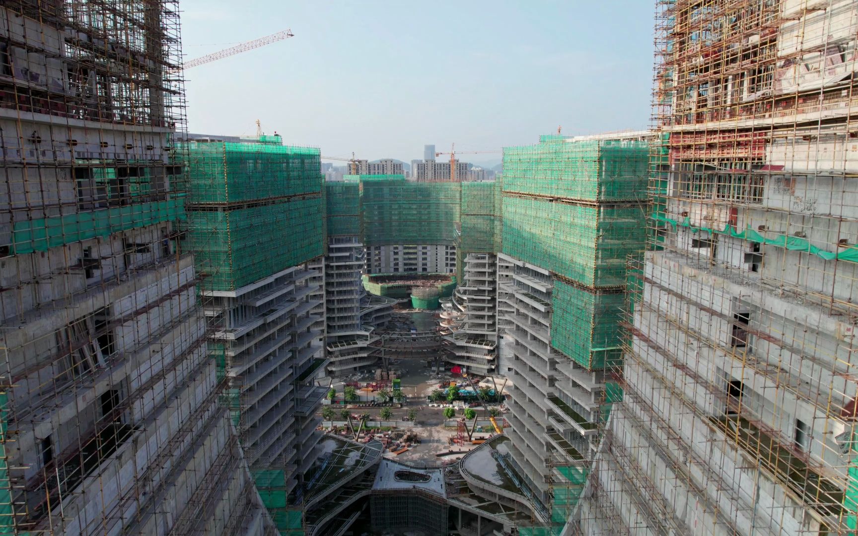 萧山市北一"独角兽"总部大楼结构封顶即将拆架挂幕墙-微医