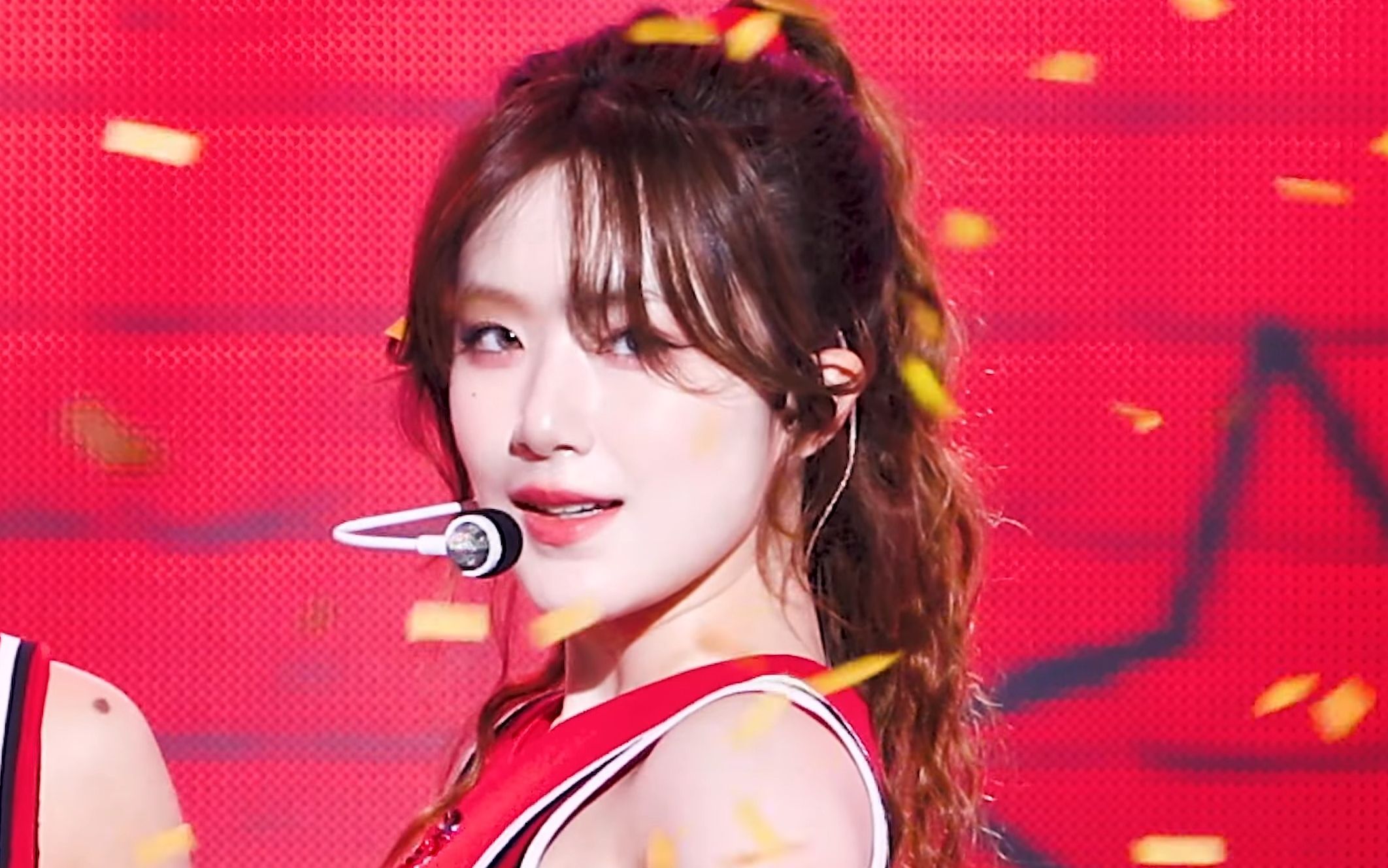 【 (g)i-dle 叶舒华】queencard 4k横版怼脸直拍!啦啦队元气少女舒华!