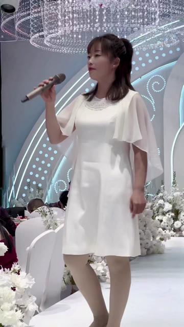 辽辽《南泥湾》 @草根歌手辽辽